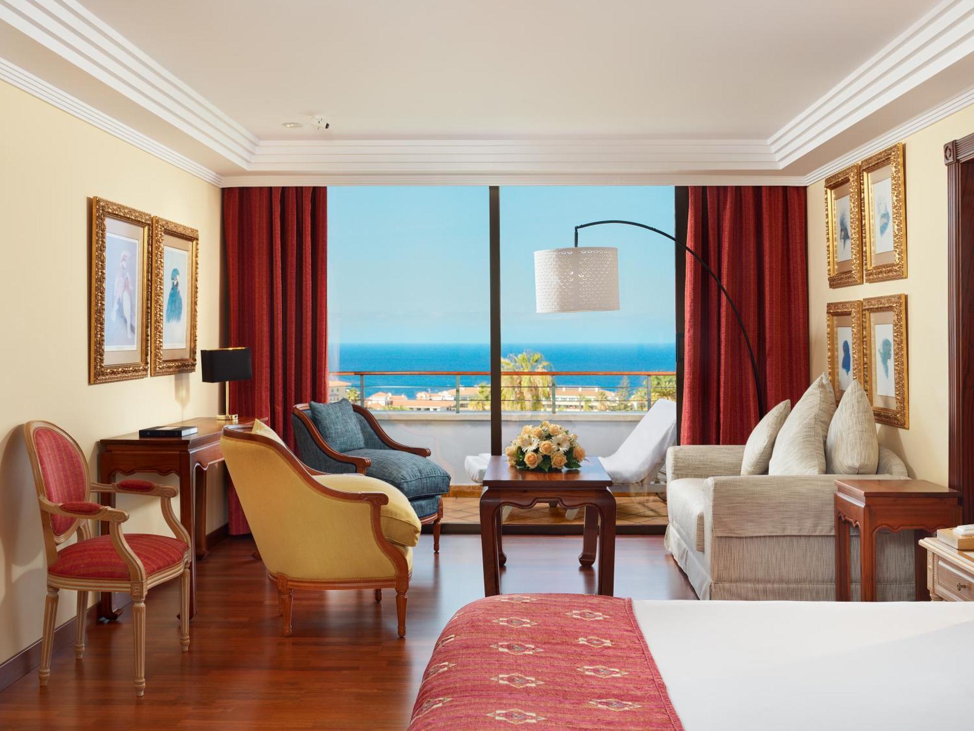 Hotel Botanico Y Oriental Spa Garden Пуерто де ла Крус Екстериор снимка A suite at the hotel